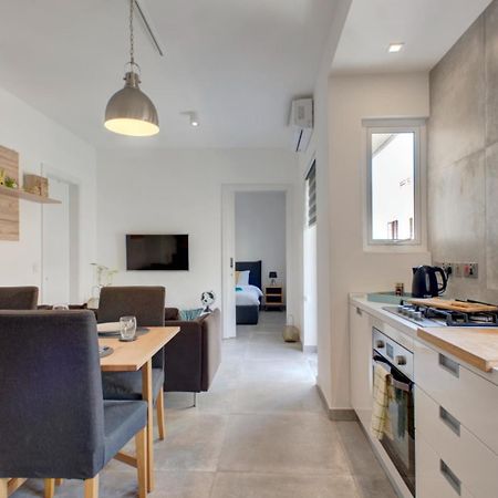 Modern Sliema Apartment Near Sea Esterno foto